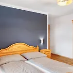 Apartment Haus Wallner *